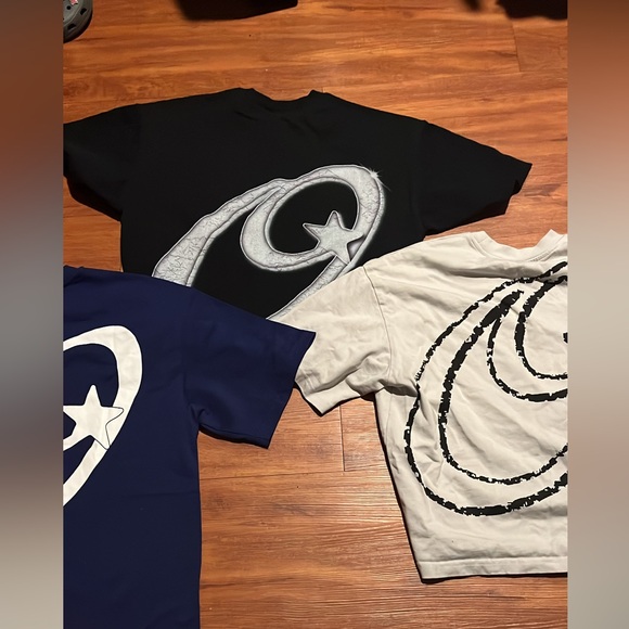 Because I have enough clothing - Picture 5 of 5